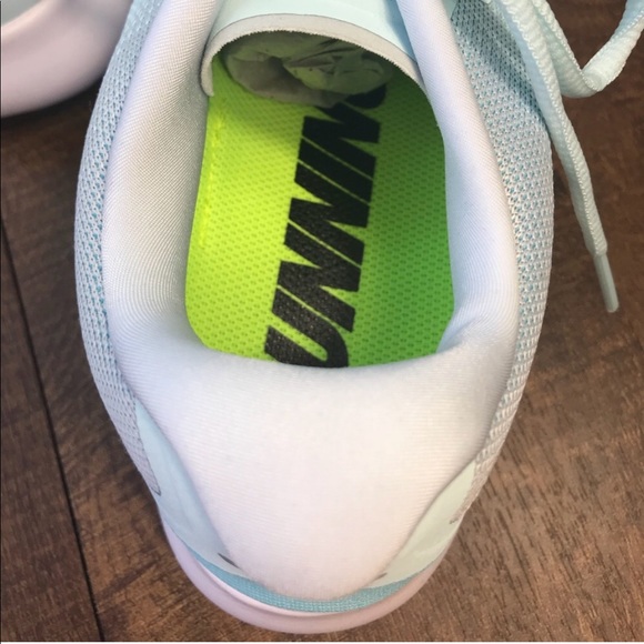 NWT Nike Free Run 2017 Glacier Blue WMNS - Picture 6 of 6